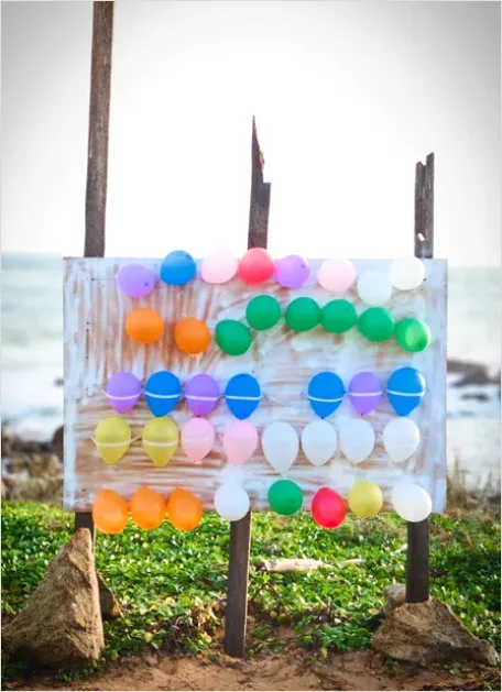 Detail Balloon Dart Game Booth Photo Number 3