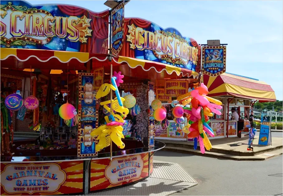 Detail Balloon Dart Game Booth Photo Number 4