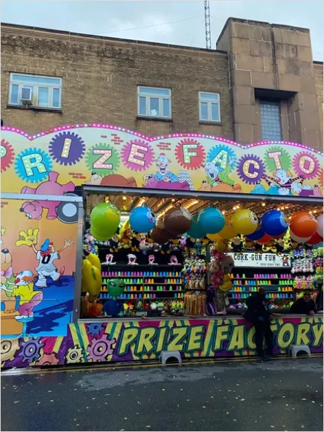Detail Balloon Dart Game Booth Photo Number 7