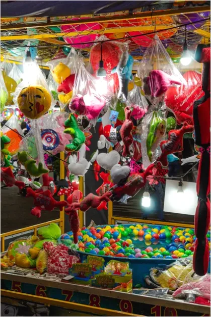 Detail Balloon Dart Game Booth Photo Number 10