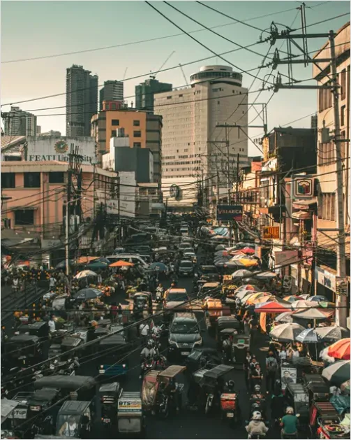 Detail Busy City Street Traffic Photo Number 11