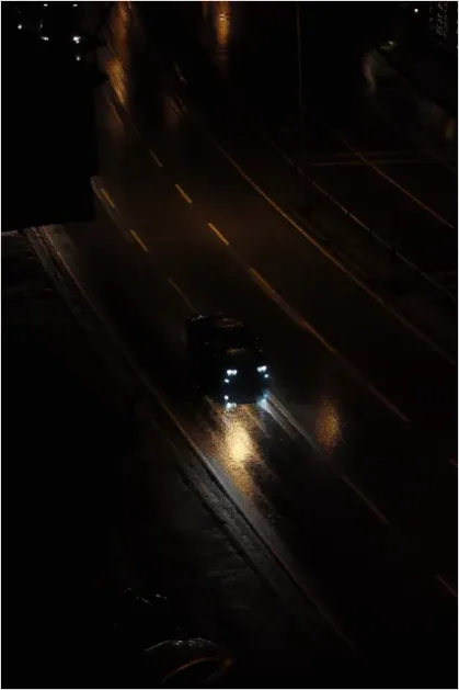 Detail Car Headlights On Dark Road Photo Number 16
