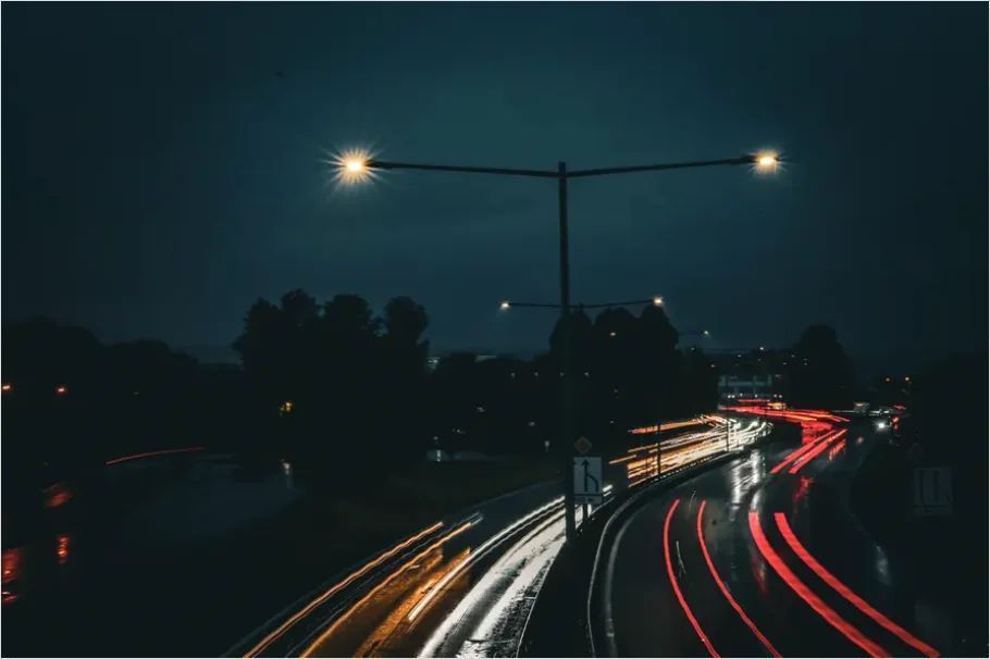 Detail Car Headlights On Dark Road Photo Number 4