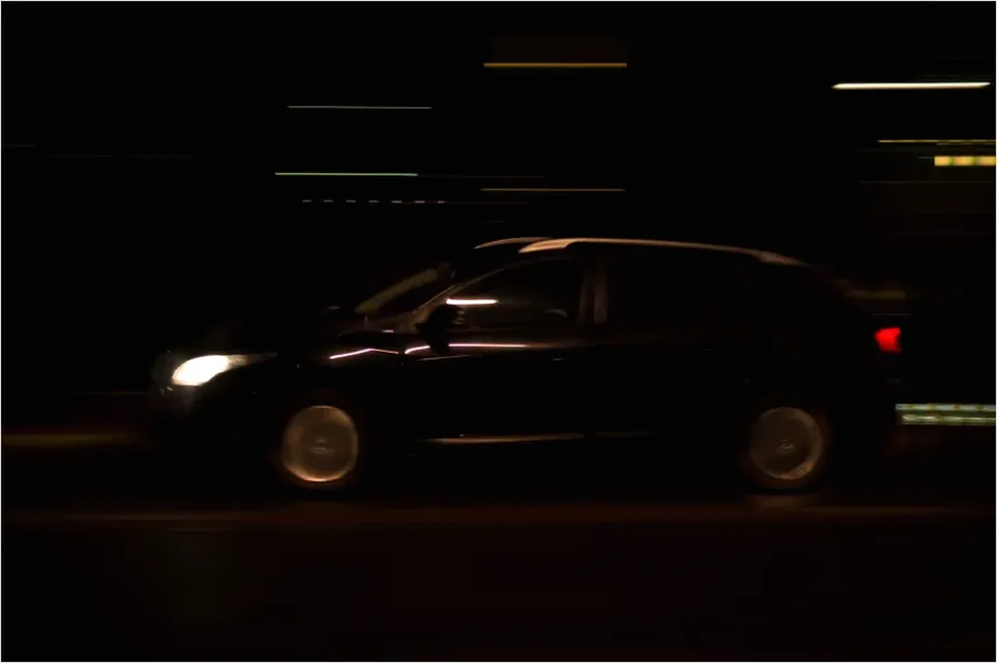 Detail Car Headlights On Dark Road Photo Number 9
