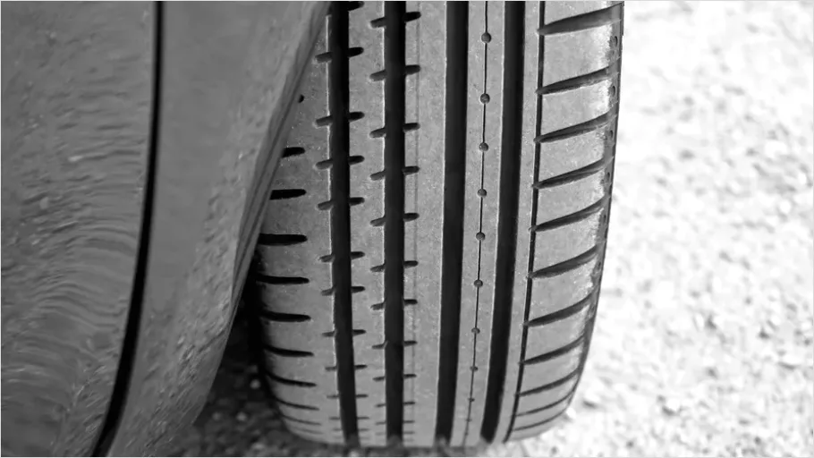 Detail Car Tire Tread Close Up Photo Number 2