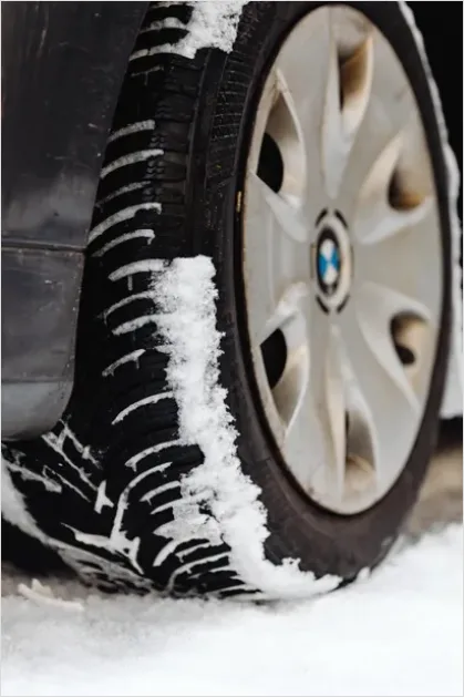 Detail Car Tire Tread Close Up Photo Number 16