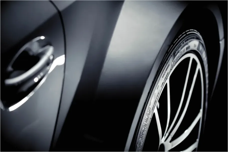 Detail Car Tire Tread Close Up Photo Number 4