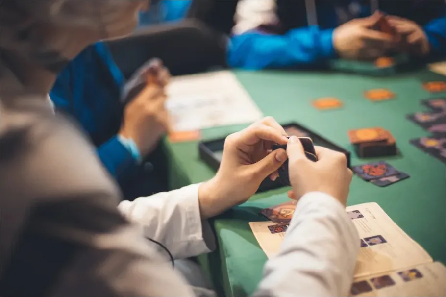 Detail Card Game Tournament Table Photo Number 2
