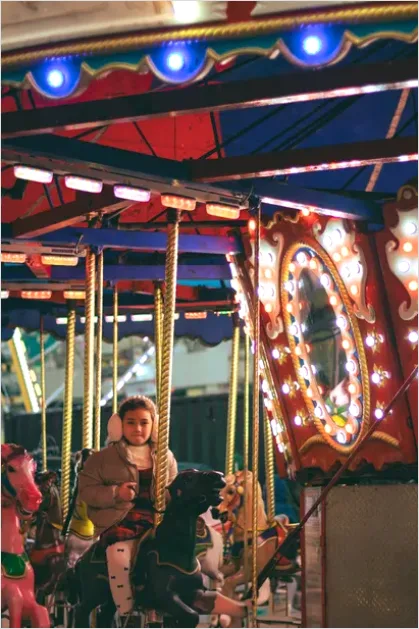 Detail Carousel Ride Family Fun Photo Number 15