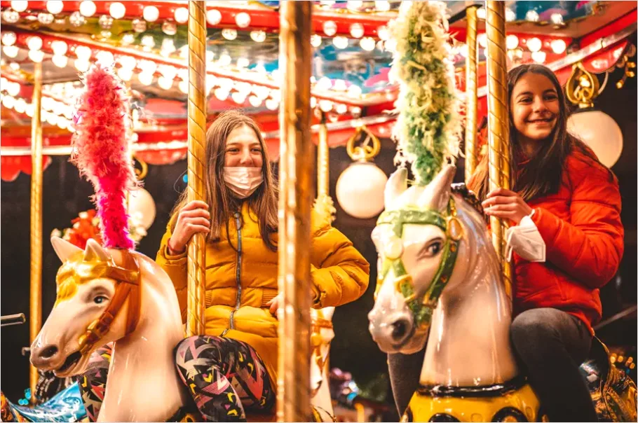 Detail Carousel Ride Family Fun Photo Number 16