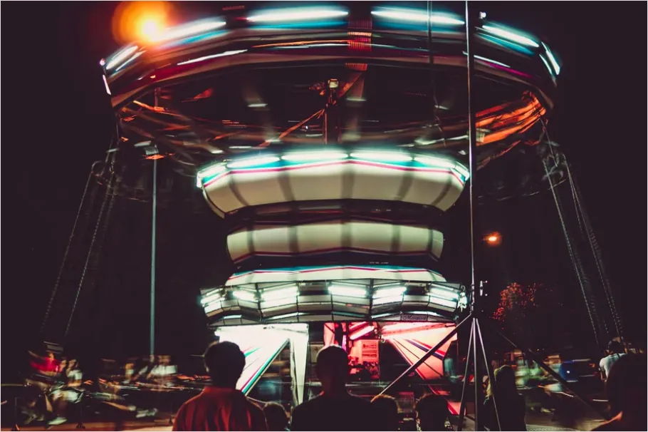 Detail Carousel Ride Family Fun Photo Number 3