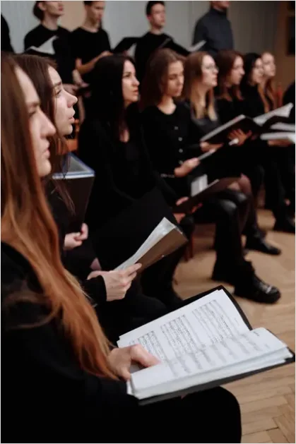 Detail Choir Singing In Concert Photo Number 8