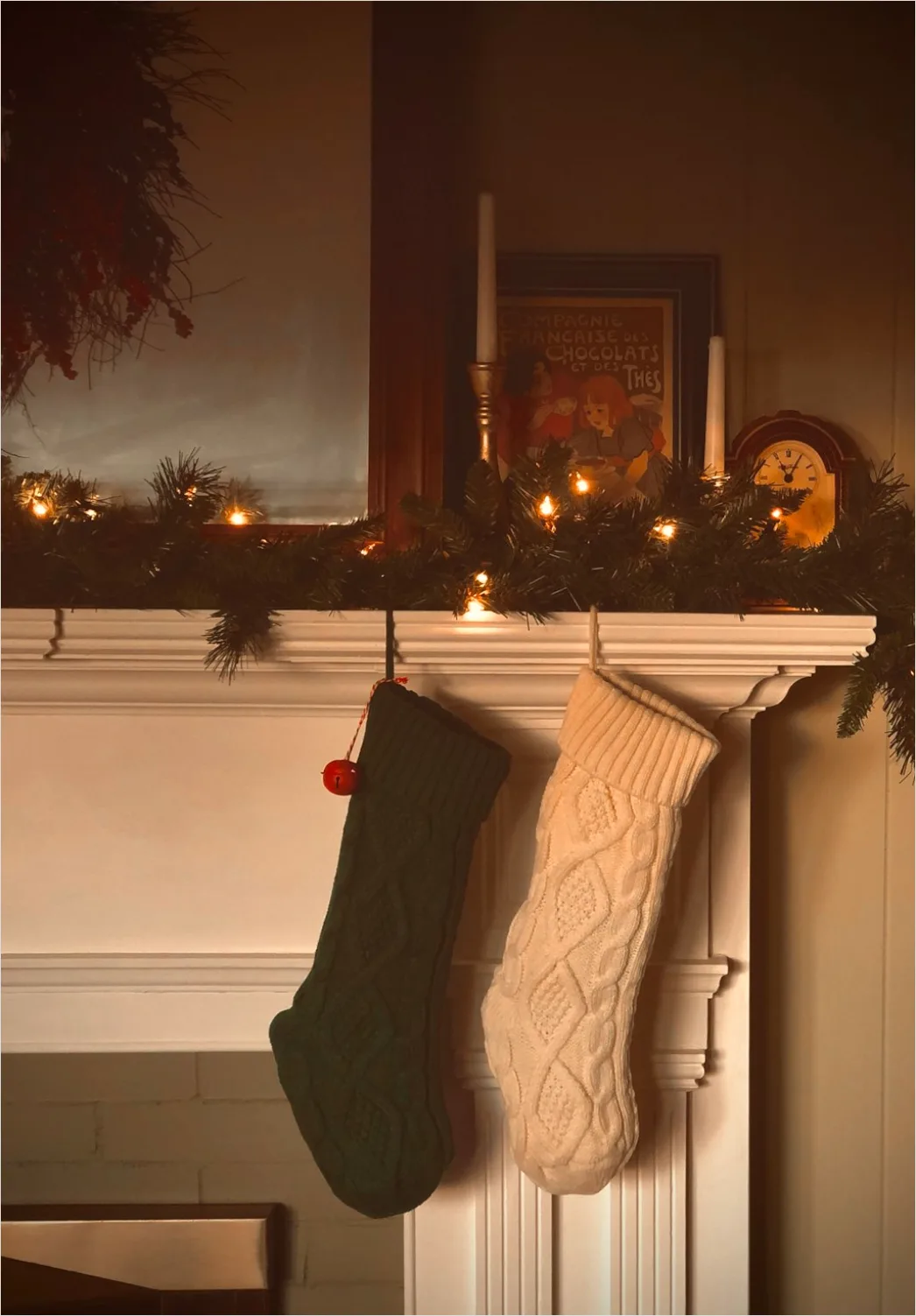 Detail Christmas Fireplace Stockings Cozy Night Number 2