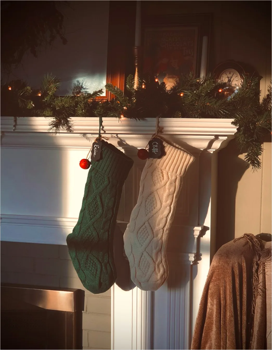 Detail Christmas Fireplace Stockings Cozy Night Number 5