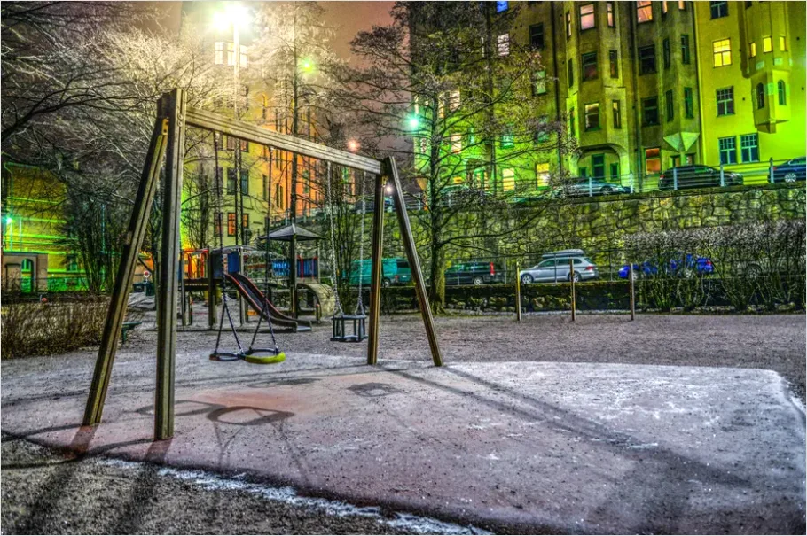 Detail City Playground Neighborhood Photo Number 6
