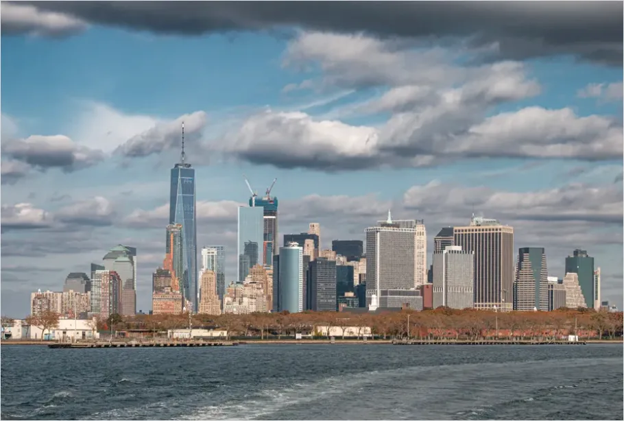 Detail City Waterfront Skyline Photo Number 11