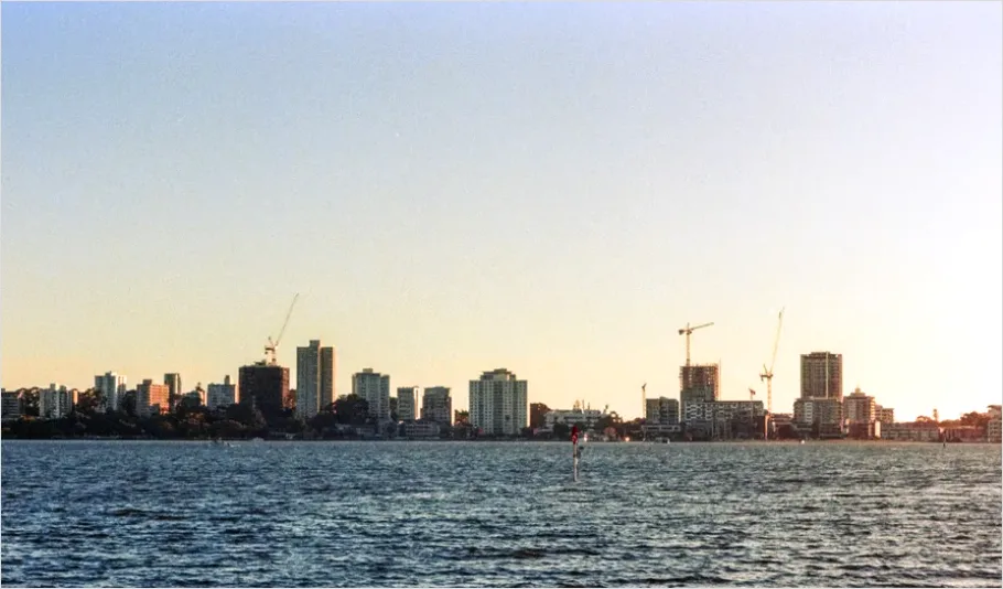 Detail City Waterfront Skyline Photo Number 12