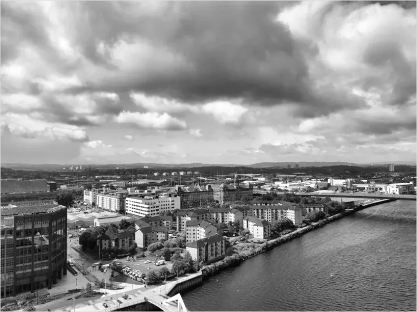 Detail City Waterfront Skyline Photo Number 3