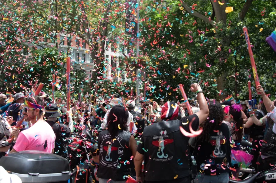 Detail Confetti Falling Parade Street Photo Number 11