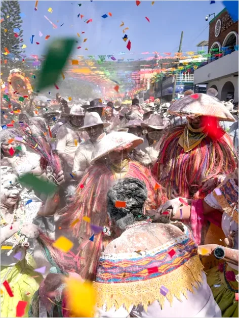 Detail Confetti Falling Parade Street Photo Number 14
