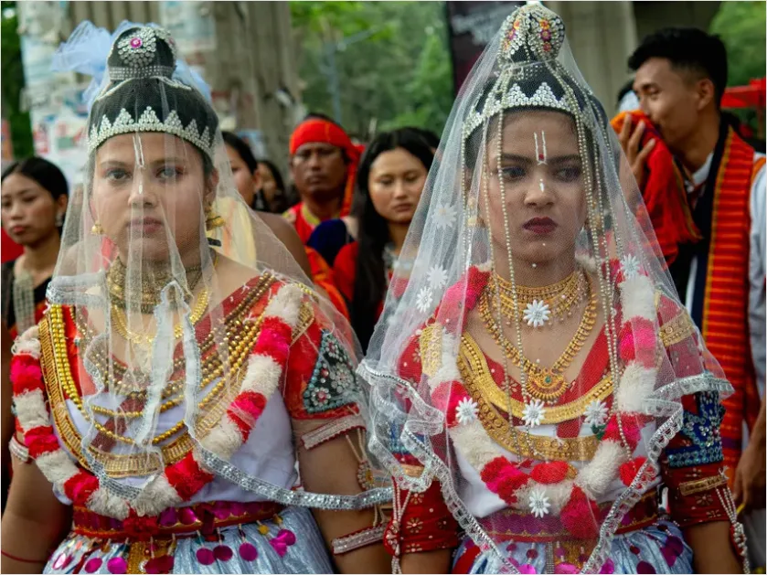 Detail Cultural Procession Traditional Dress Photo Number 7