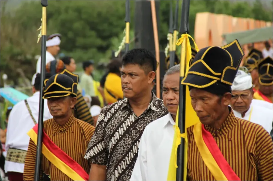 Detail Cultural Procession Traditional Dress Photo Number 8