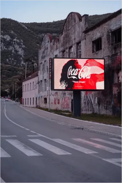 Detail Digital Billboard City Advertising Photo Number 13