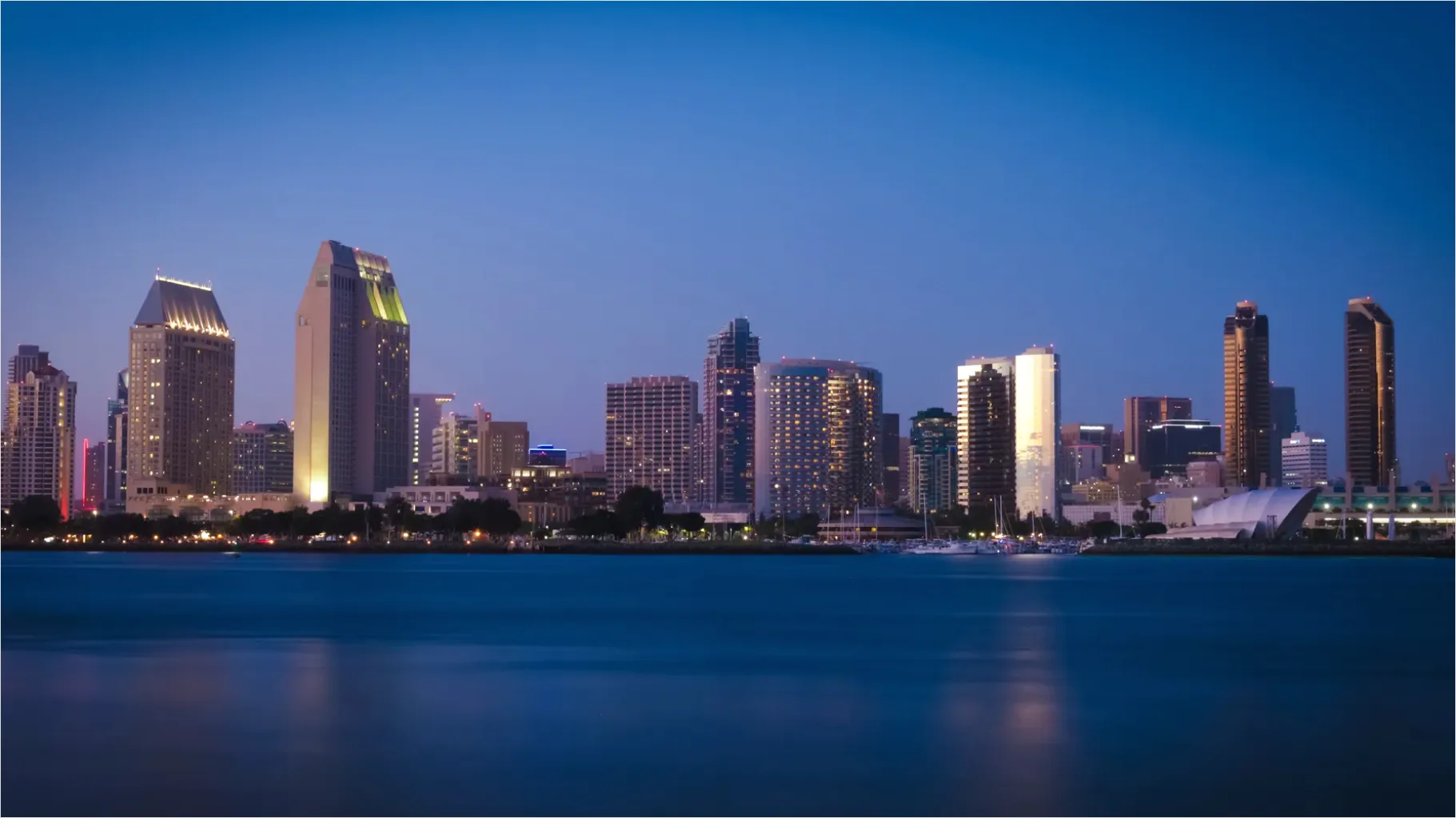 Detail Downtown Skyline Blue Hour Photo Number 4