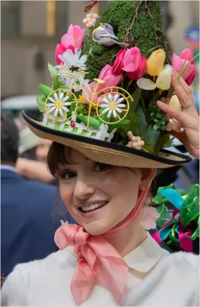 Detail Easter Parade Bonnets Photo Number 4