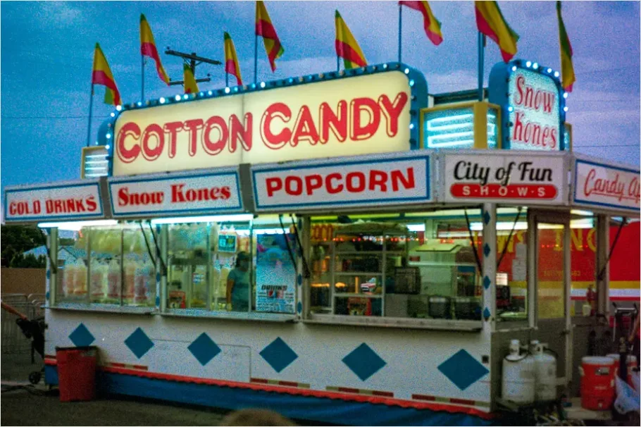 Detail Fairground Cotton Candy Photo Number 15