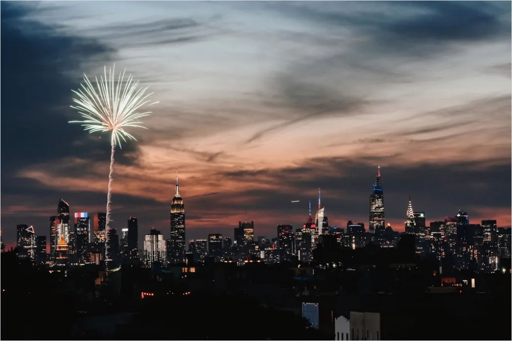 Detail Fireworks Over City Skyline Night Number 6