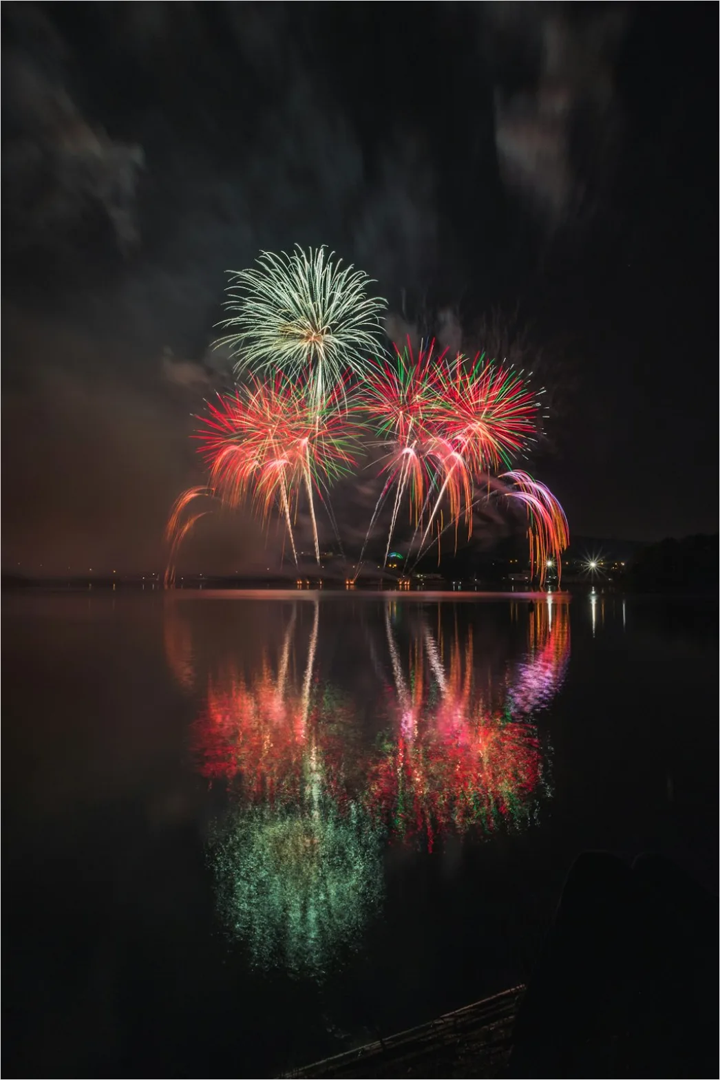 Detail Fireworks Reflection On Water Long Exposure Number 12