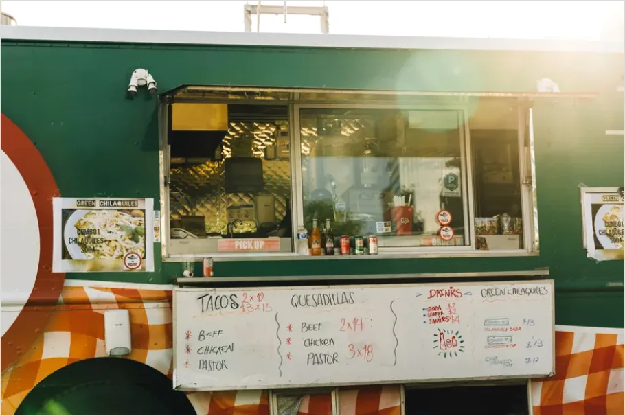 Detail Food Truck Exterior Vibrant Design Photo Number 15