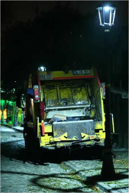Detail Garbage Truck Industrial Design Photo Number 16