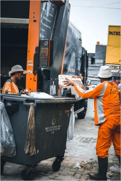 Detail Garbage Truck Industrial Design Photo Number 4