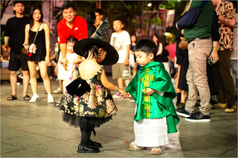 Halloween Festival Costumes Photo 4219