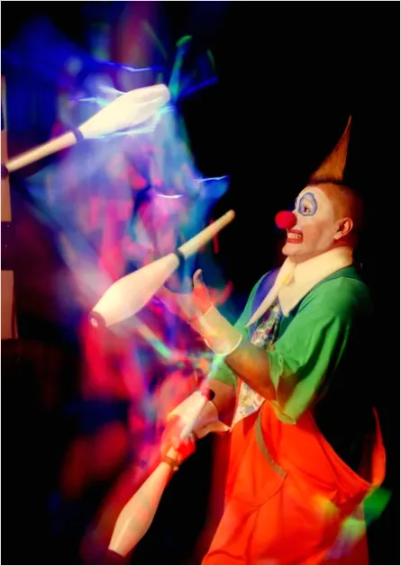 Detail Juggler Performing Under Spotlight Photo Number 8
