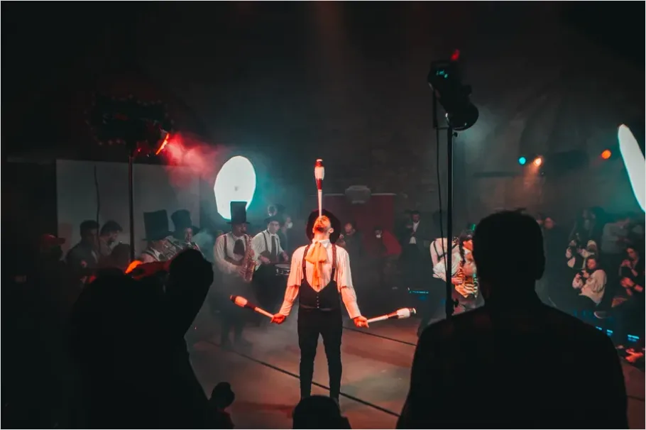 Detail Juggler Performing Under Spotlight Photo Number 9