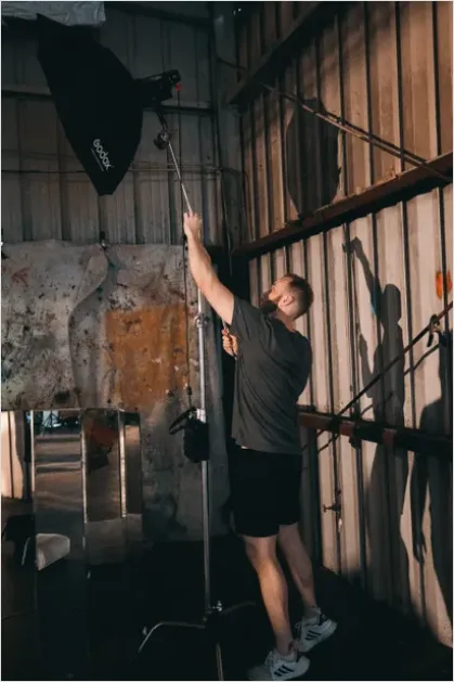 Detail Lighting Technician Adjusting Stage Lights Photo Number 13