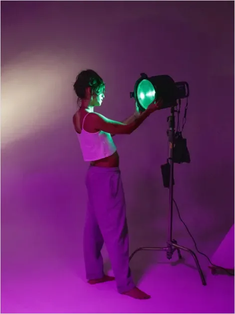Detail Lighting Technician Adjusting Stage Lights Photo Number 15