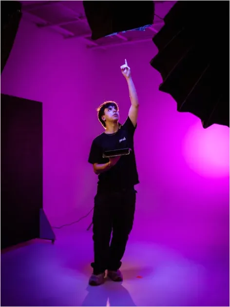 Detail Lighting Technician Adjusting Stage Lights Photo Number 4