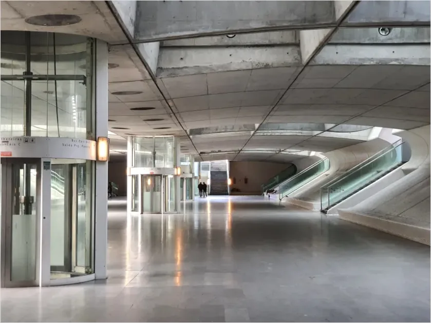 Detail Metro Station Architecture Interior Photo Number 15