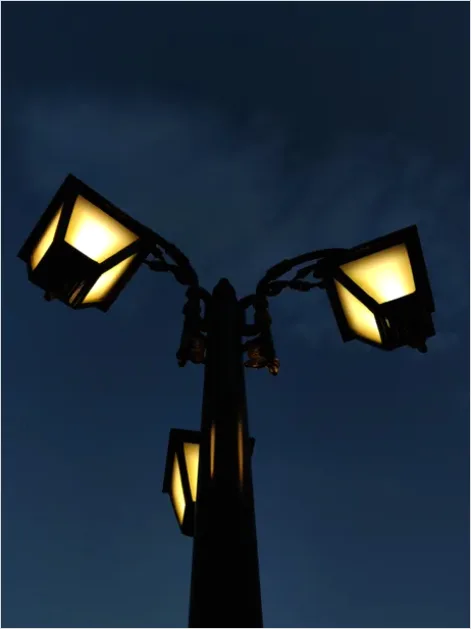 Detail Modern Street Lamp City Night Photo Number 16