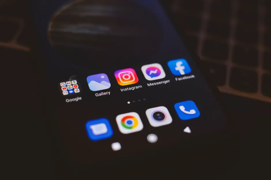 Detail Nft Marketplace App Interface On Phone Number 14