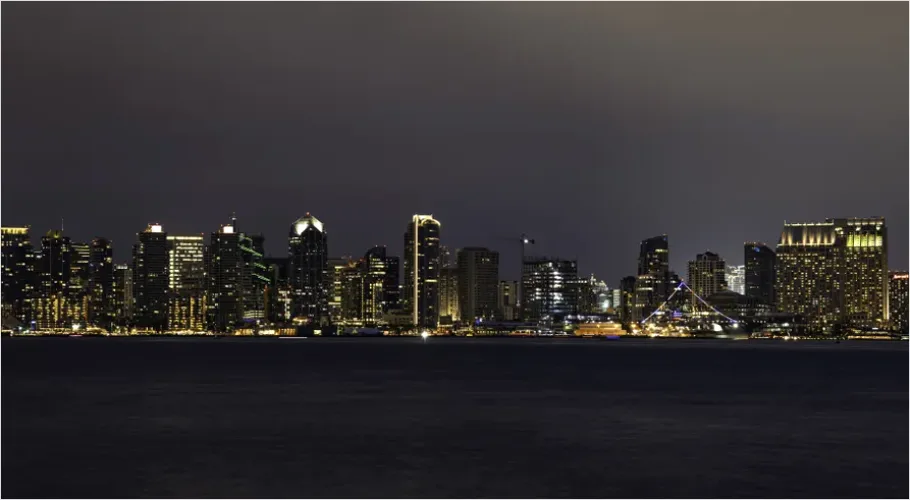 Detail Night City Skyline Lights Photo Number 13