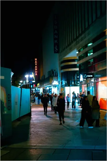 Detail Nightlife District Street Photo Number 9