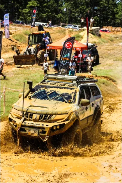 Detail Off Road Suv Driving Dirt Road Photo Number 12