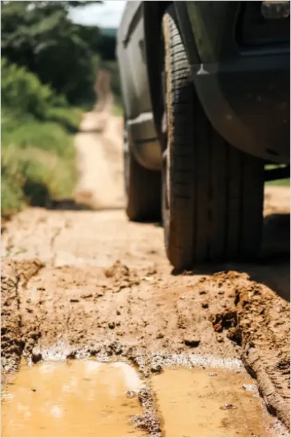 Detail Off Road Suv Driving Dirt Road Photo Number 3