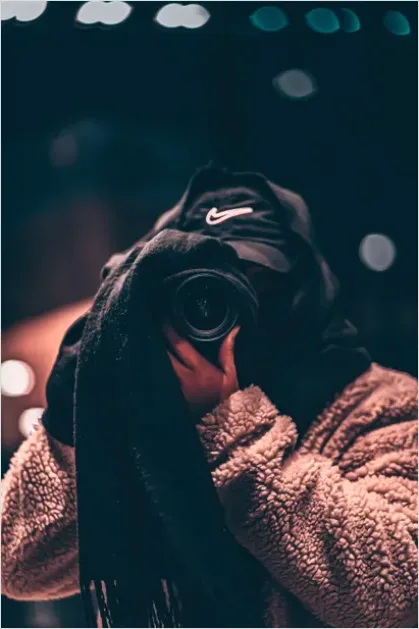 Detail Paparazzi Photographers Flashing Cameras Photo Number 5