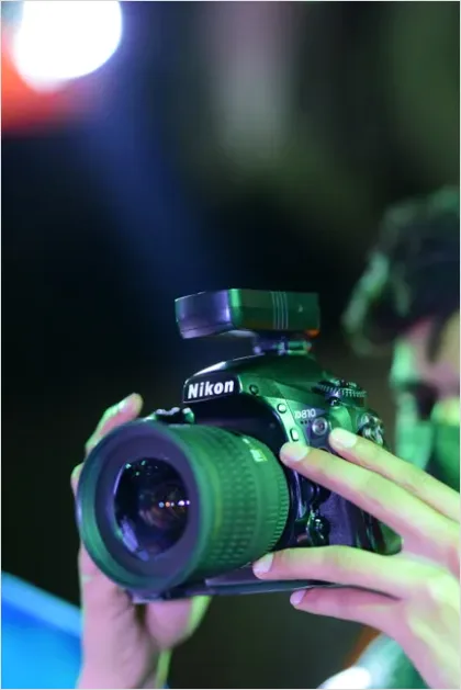 Detail Paparazzi Photographers Flashing Cameras Photo Number 7